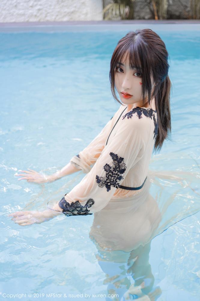 MFStar模范学院 230期 泳池出浴美人 Betty林子欣