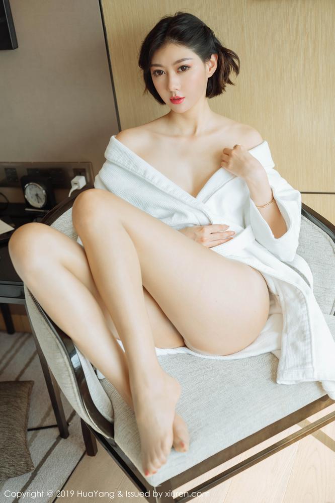 HuaYang花漾 183期 清透的丝袜与典雅的浴袍 艺轩